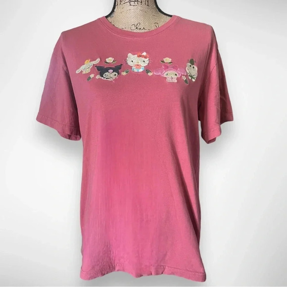 HELLO KITTY AND FRIENDS BY SANRIO Fruits Group Shot T Shirt Medium | EUC‎ - Picture 1 of 5